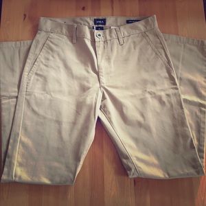 RVCA Weekend Chino pants. Size 32. Slim-straight